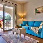 Paxos Club & 4*