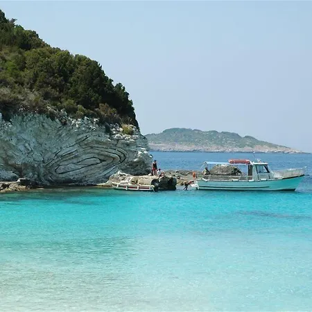 Resort Paxos Club & Gaios