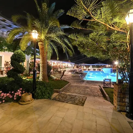 Курортный комплекс Paxos Club & 4*