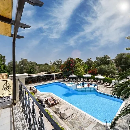 Курортный комплекс Paxos Club &