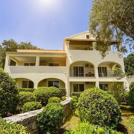 Paxos Club &