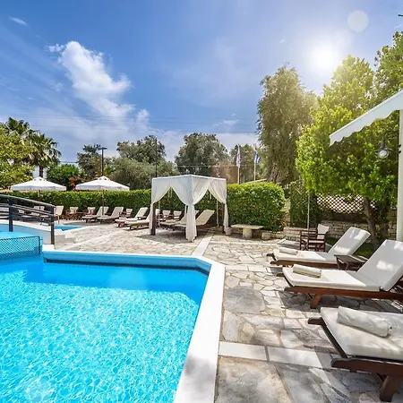 Paxos Club &