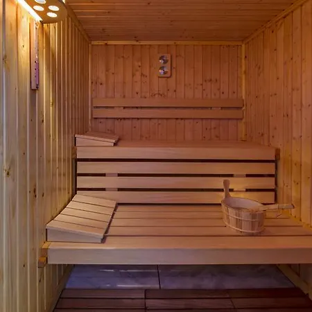Paxos Club & Semesteranläggning (resort) 4*
