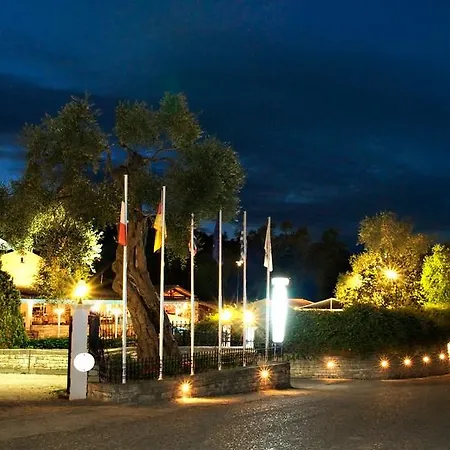 Paxos Club & 4* Gaios