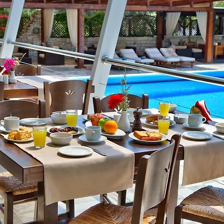 Paxos Club & Gaios
