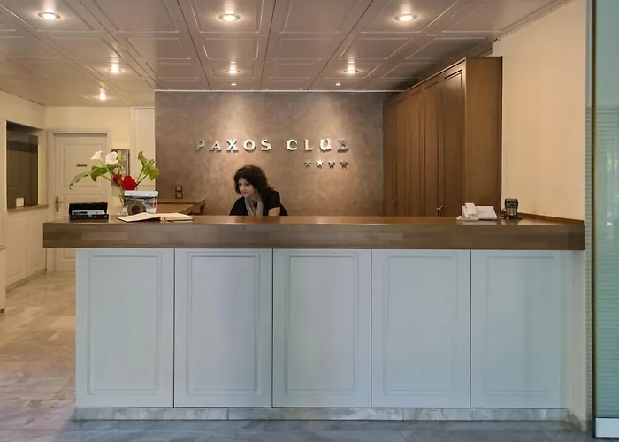 Paxos Club &