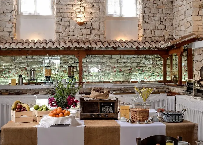 Paxos Club &