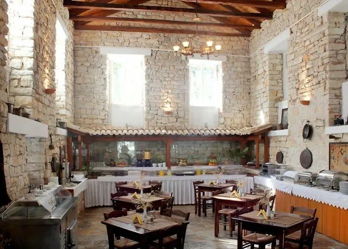 Курортный комплекс Paxos Club & 4*