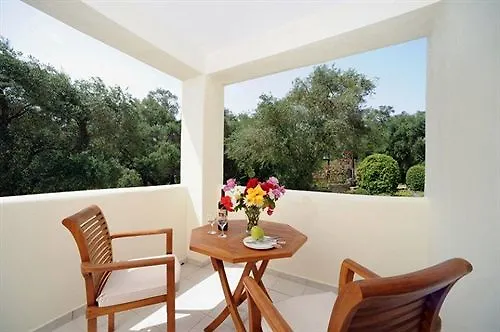 Paxos Club & Курортный комплекс