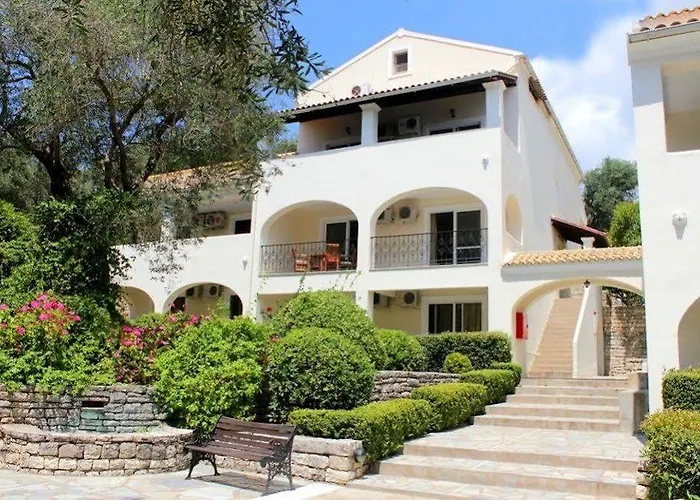 Paxos Club &